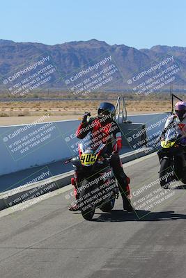 media/Mar-08-2025-TrackXperience (Sat) [[277b597a28]]/1-Around the Pits - Pre Grid/